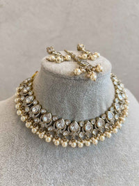 Pearl & Kundan Necklace set - SOKORA JEWELSPearl & Kundan Necklace setNECKLACE SETS