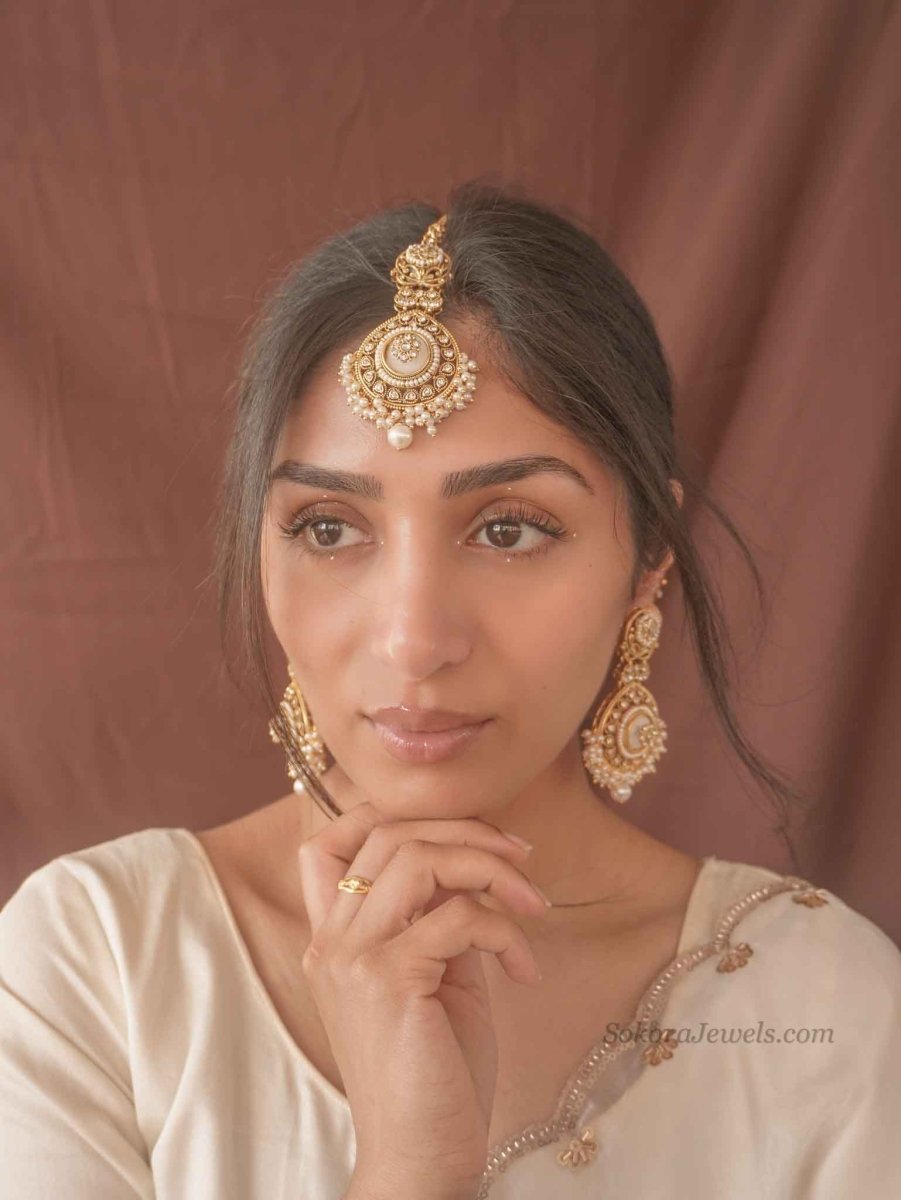 Pearly Earring & Tikka set - SOKORA JEWELSPearly Earring & Tikka set