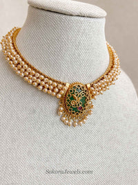Pearly Green & Ruby Motif Choker set - SOKORA JEWELSPearly Green & Ruby Motif Choker setNECKLACE SETS