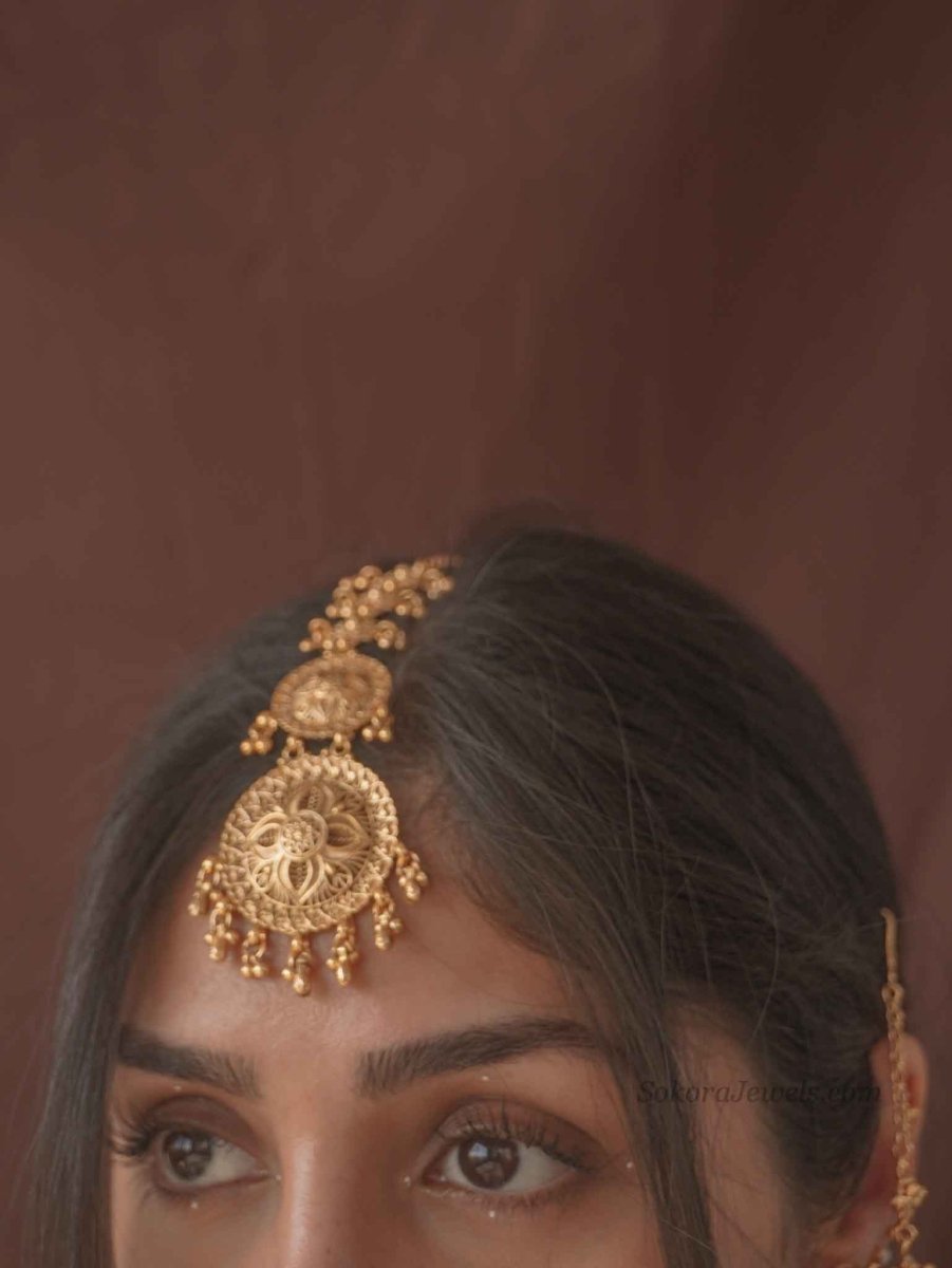 Punjabi Heritage Jhumka & Tikka Set - SOKORA JEWELSPunjabi Heritage Jhumka & Tikka Set