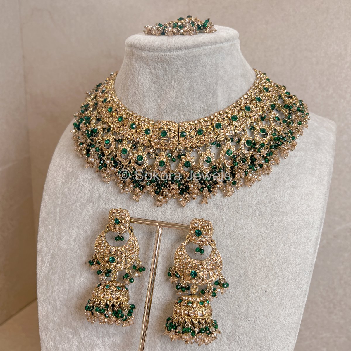 Qudsia Necklace set - Green - SOKORA JEWELSQudsia Necklace set - Green