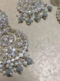 Deandra Silver Tikka set - Grey