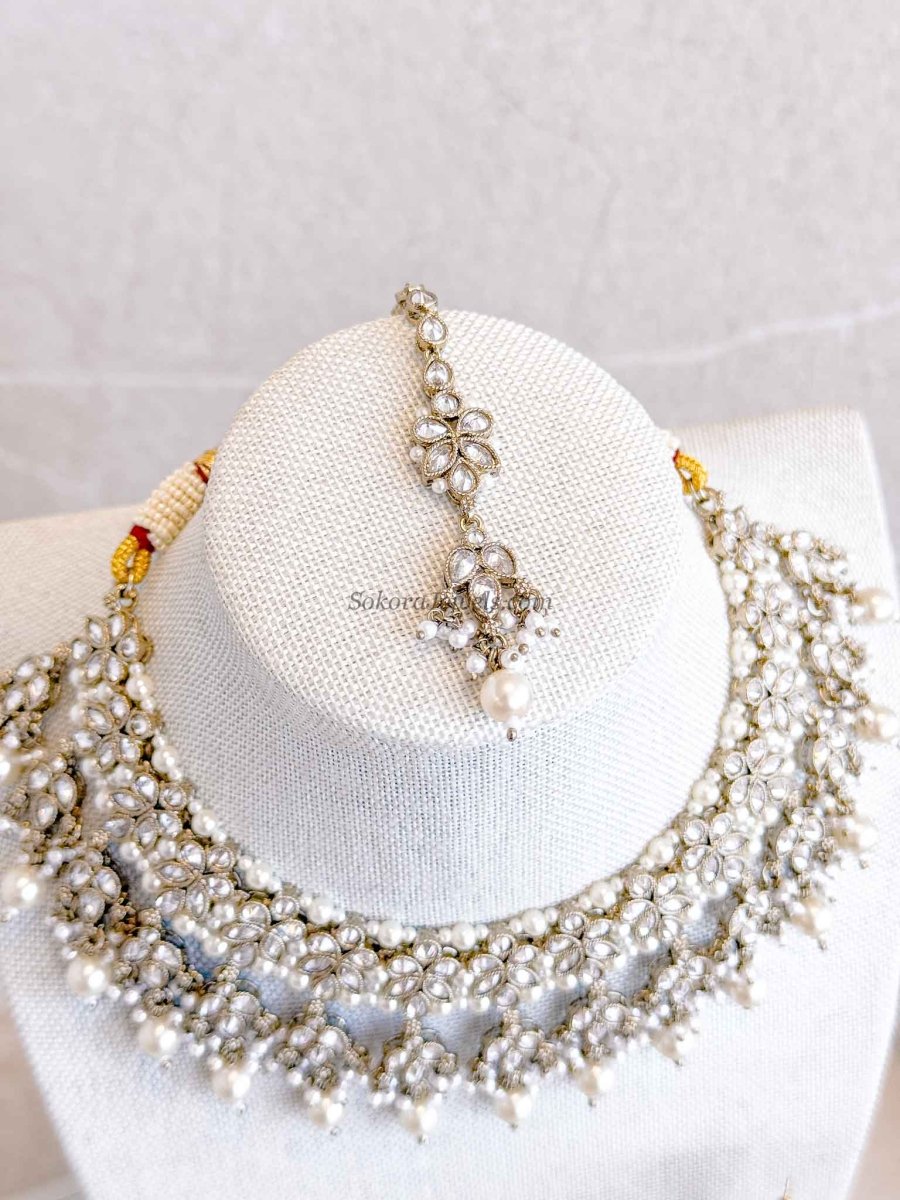 Rakhee Necklace Set - Clear - SOKORA JEWELSRakhee Necklace Set - Clear