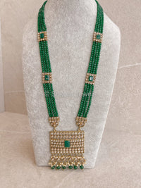 Riya Antique Gold Haar - Green - SOKORA JEWELSRiya Antique Gold Haar - Green