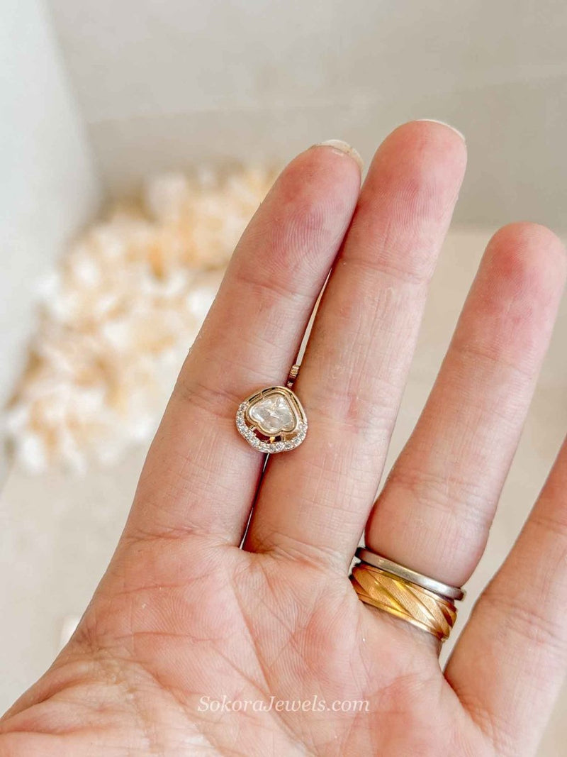 Rose Gold & Kundan Nose Pin - Slide type - SOKORA JEWELSRose Gold & Kundan Nose Pin - Slide type