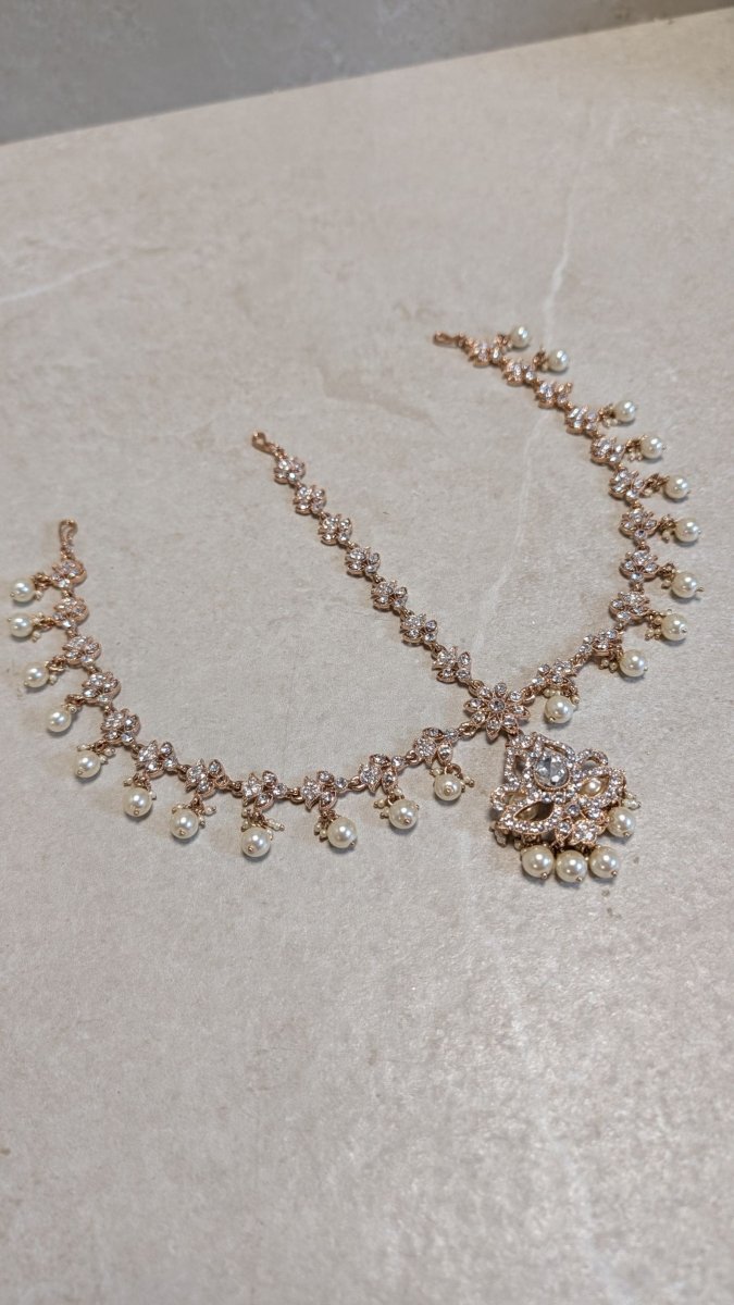 Rose Gold Mathapatti - SOKORA JEWELSRose Gold Mathapatti