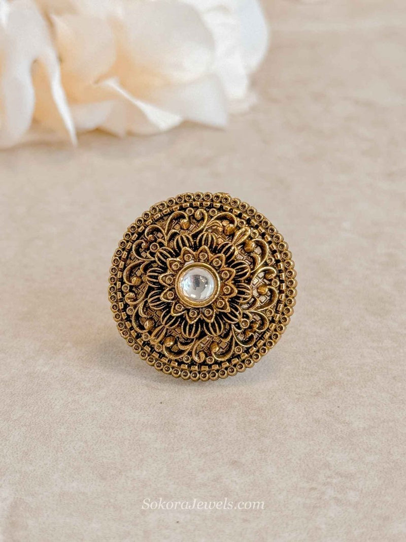 Round Kundan Gem Ring - SOKORA JEWELSRound Kundan Gem RingRING