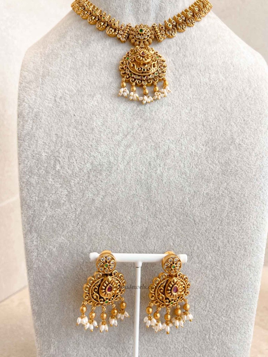 Ruby and Green Pendant Necklace Set - SOKORA JEWELSRuby and Green Pendant Necklace Set