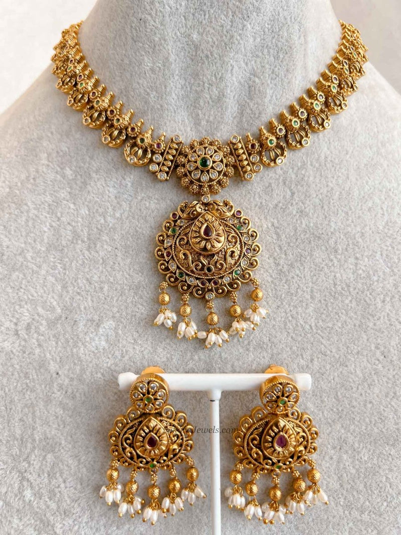 Ruby and Green Pendant Necklace Set - SOKORA JEWELSRuby and Green Pendant Necklace Set
