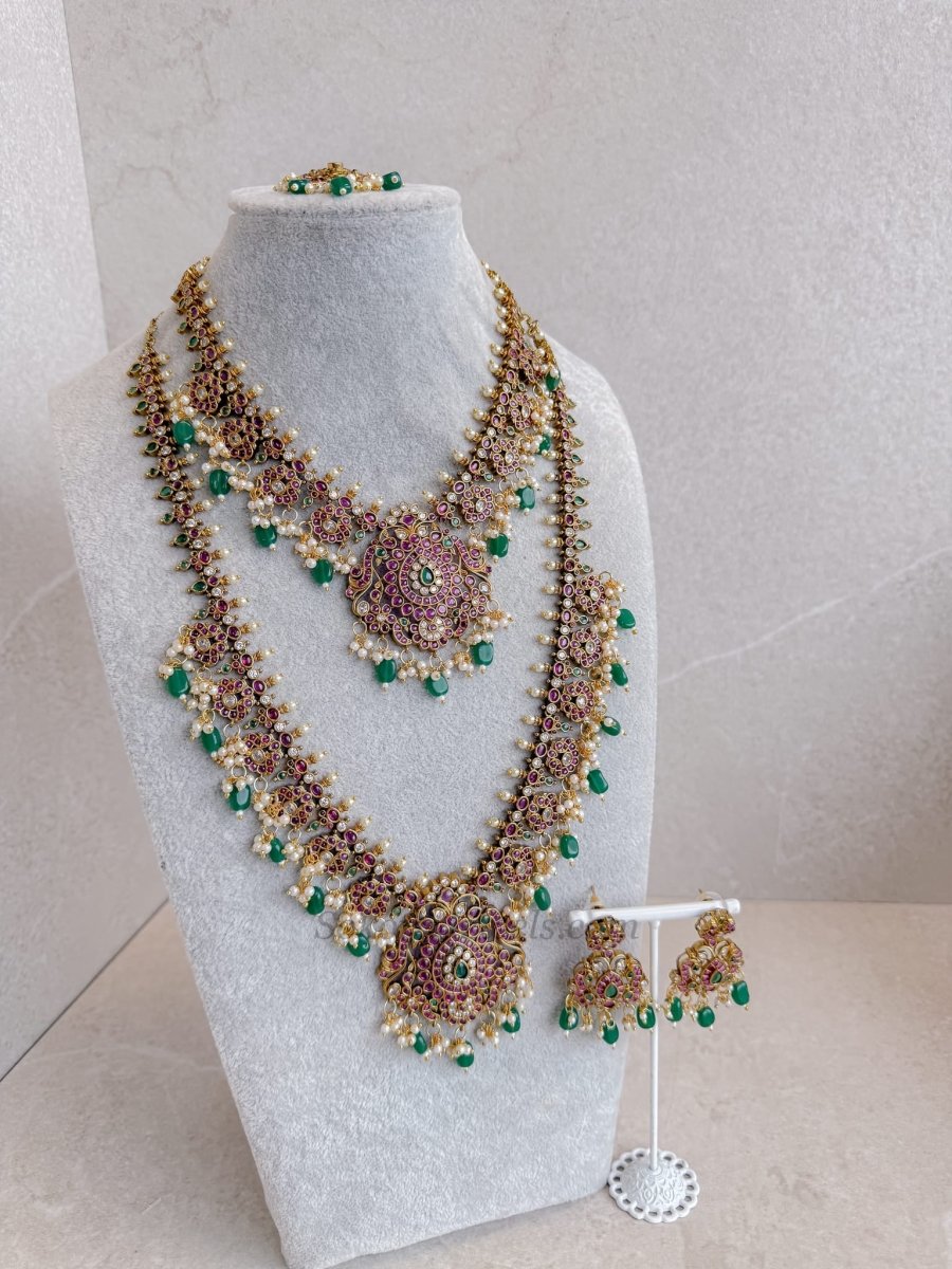 Ruby & Green Guttapusalu Bridal Set with Green Beads - SOKORA JEWELSRuby & Green Guttapusalu Bridal Set with Green Beads
