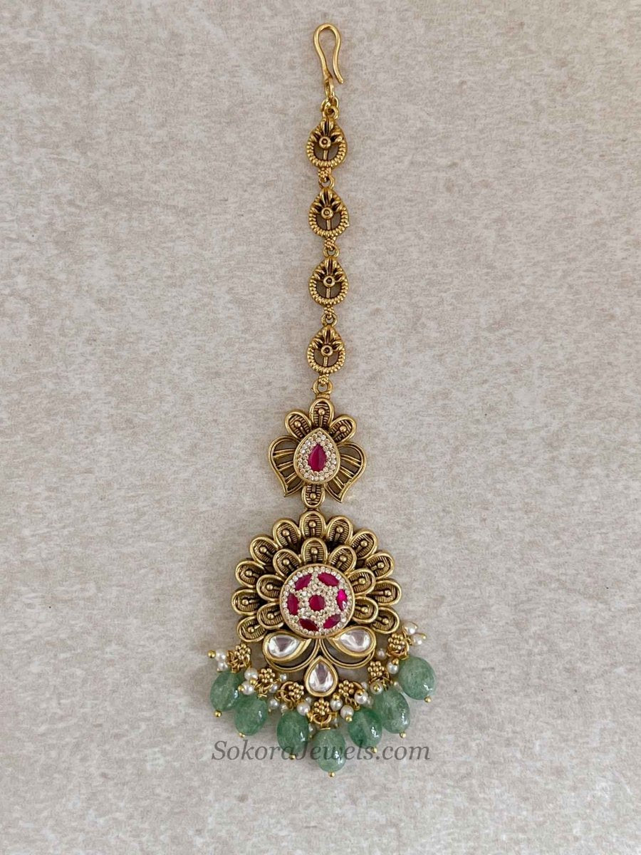 Ruby Green Kundan Bridal Tikka - SOKORA JEWELSRuby Green Kundan Bridal Tikka