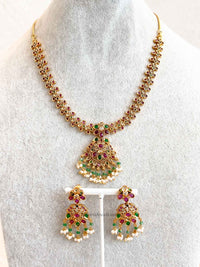 Ruby & Green Pendant Pearl Necklace Set - SOKORA JEWELSRuby & Green Pendant Pearl Necklace Set