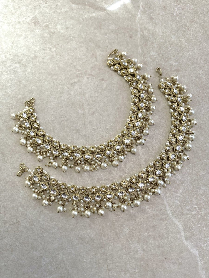 Rujia Kundan Anklets - SOKORA JEWELSRujia Kundan Anklets