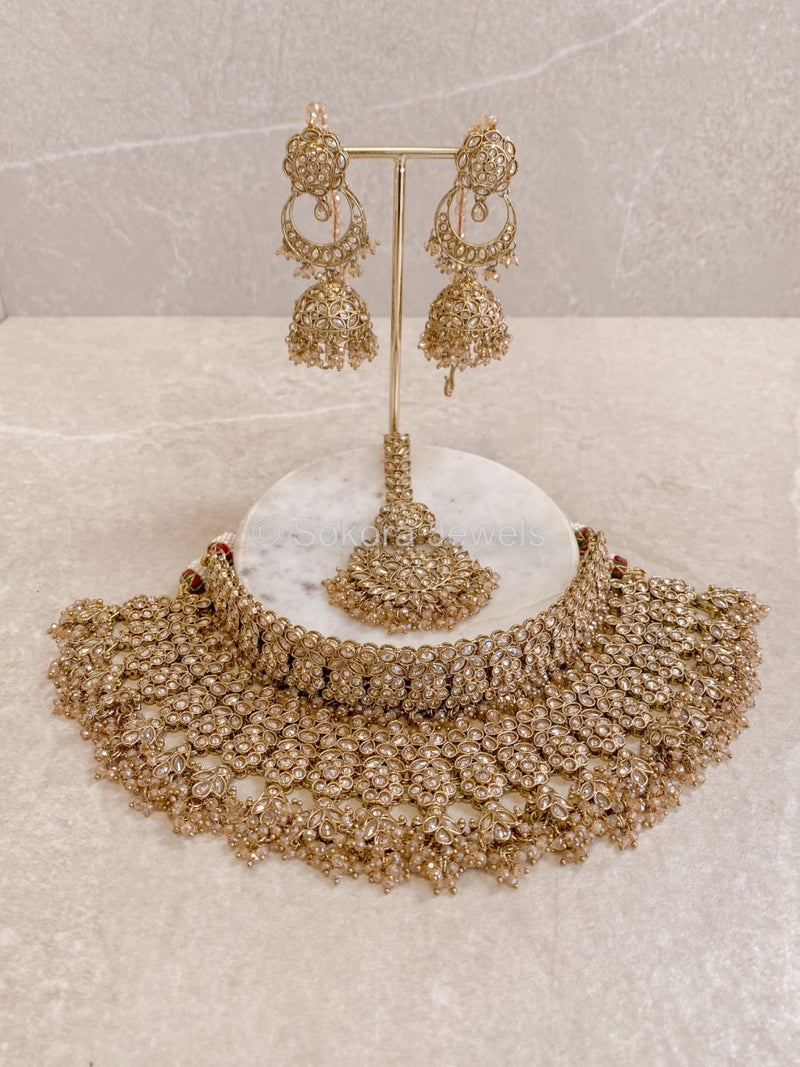 Seema Bridal Necklace Set - Golden - SOKORA JEWELSSeema Bridal Necklace Set - Golden