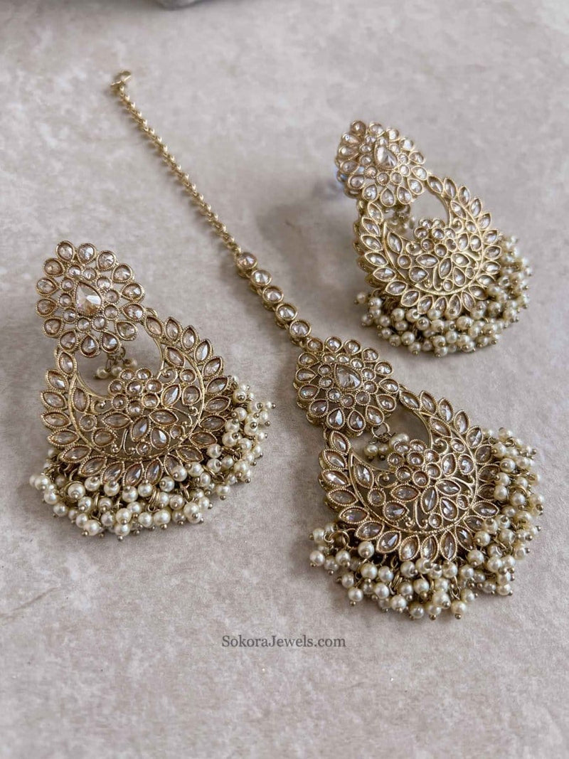 Seema Large Earring and Tikka set - SOKORA JEWELSSeema Large Earring and Tikka set