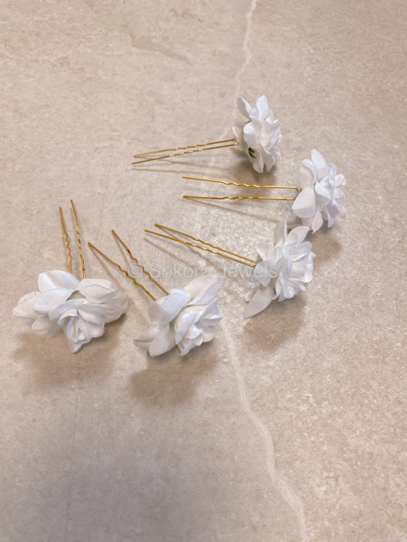 Set of 5 White Flower Hair Pins - SOKORA JEWELSSet of 5 White Flower Hair Pins