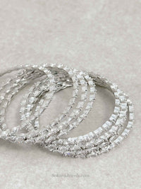Set of 8 Crystal Bangles- Gold/ Silver - SOKORA JEWELSSet of 8 Crystal Bangles- Gold/ SilverBANGLES