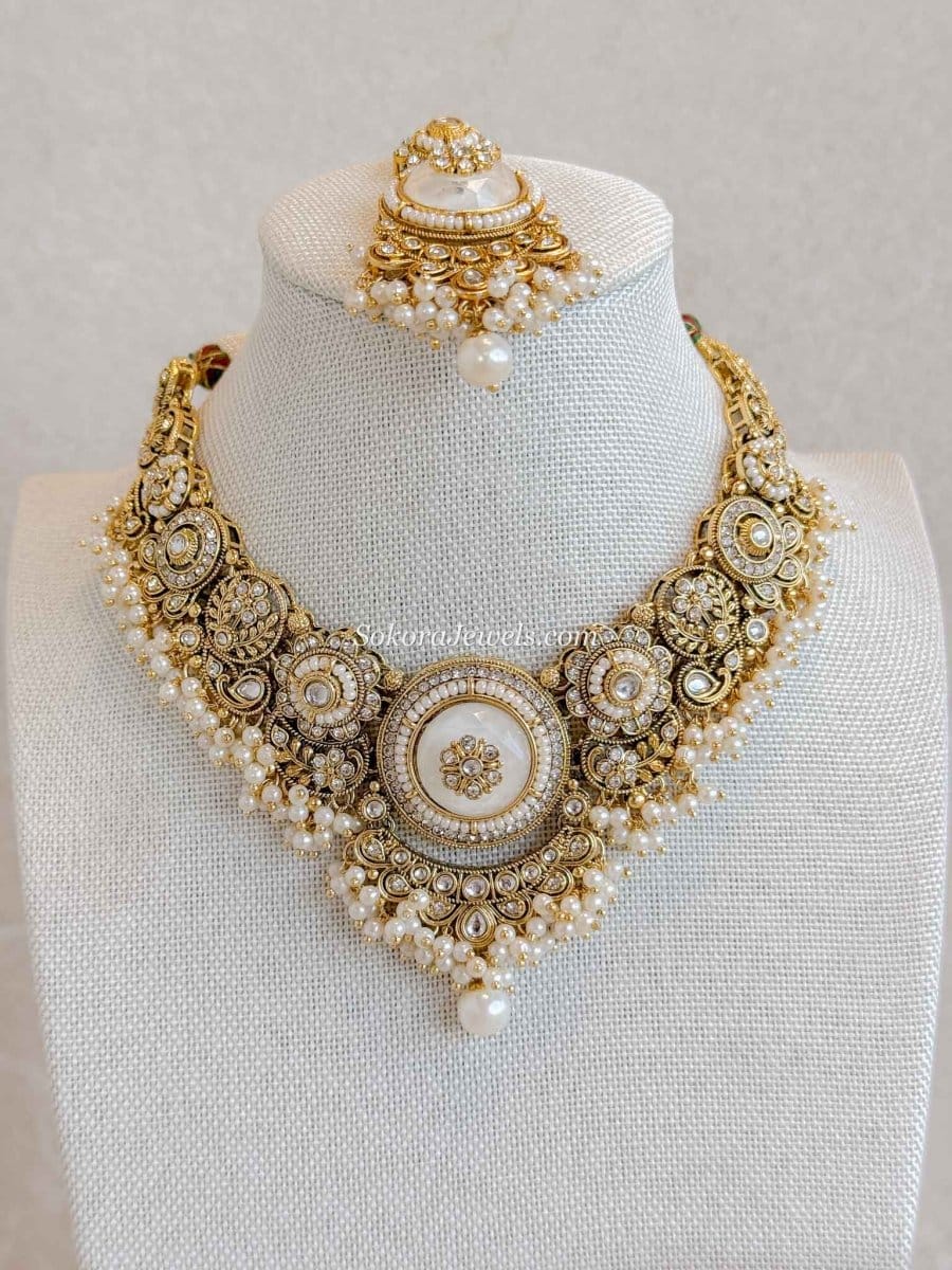 Sheekha Faux Kundan Choker Set - SOKORA JEWELSSheekha Faux Kundan Choker Set