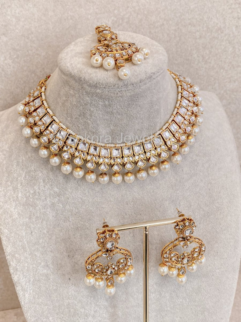 Shelly Faux Kundan Set - Pearl - SOKORA JEWELSShelly Faux Kundan Set - PearlNECKLACE SETS