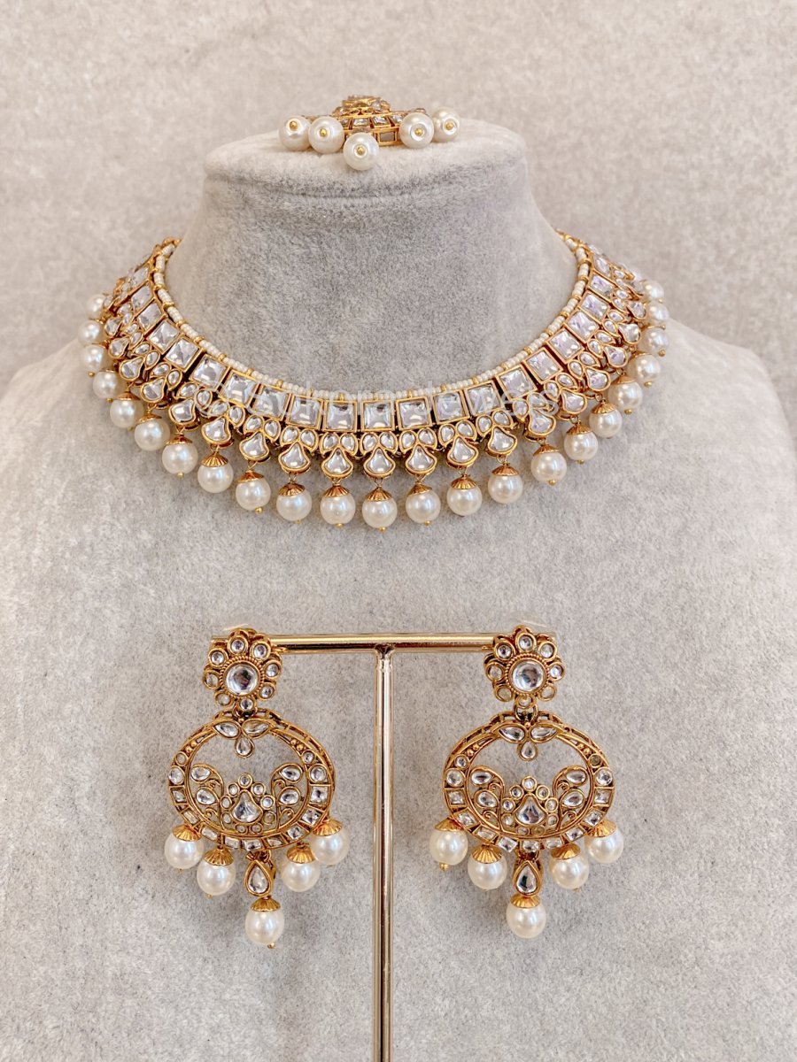 Shelly Faux Kundan Set - Pearl - SOKORA JEWELSShelly Faux Kundan Set - PearlNECKLACE SETS