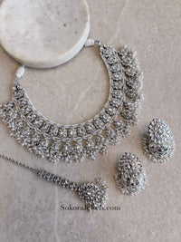 Shila Faux Kundan Set - White - SOKORA JEWELSShila Faux Kundan Set - WhiteNECKLACE SETS