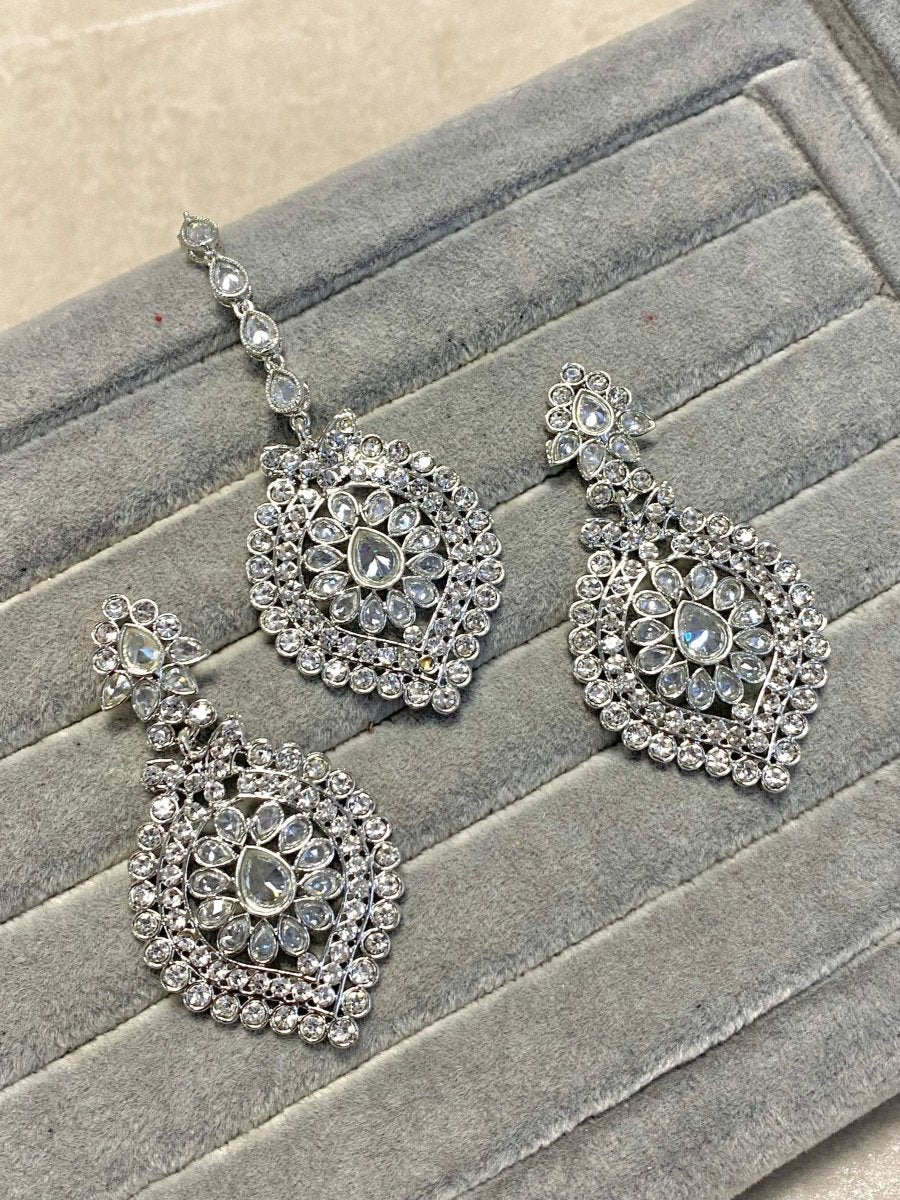 Silver Earring & Tikka Set - SOKORA JEWELSSilver Earring & Tikka Set