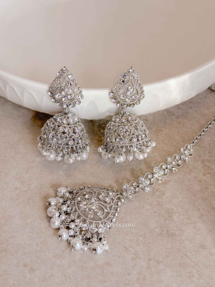 Silver & Pearl Jhumka Earrings with Tikka Set - SOKORA JEWELSSilver & Pearl Jhumka Earrings with Tikka Set