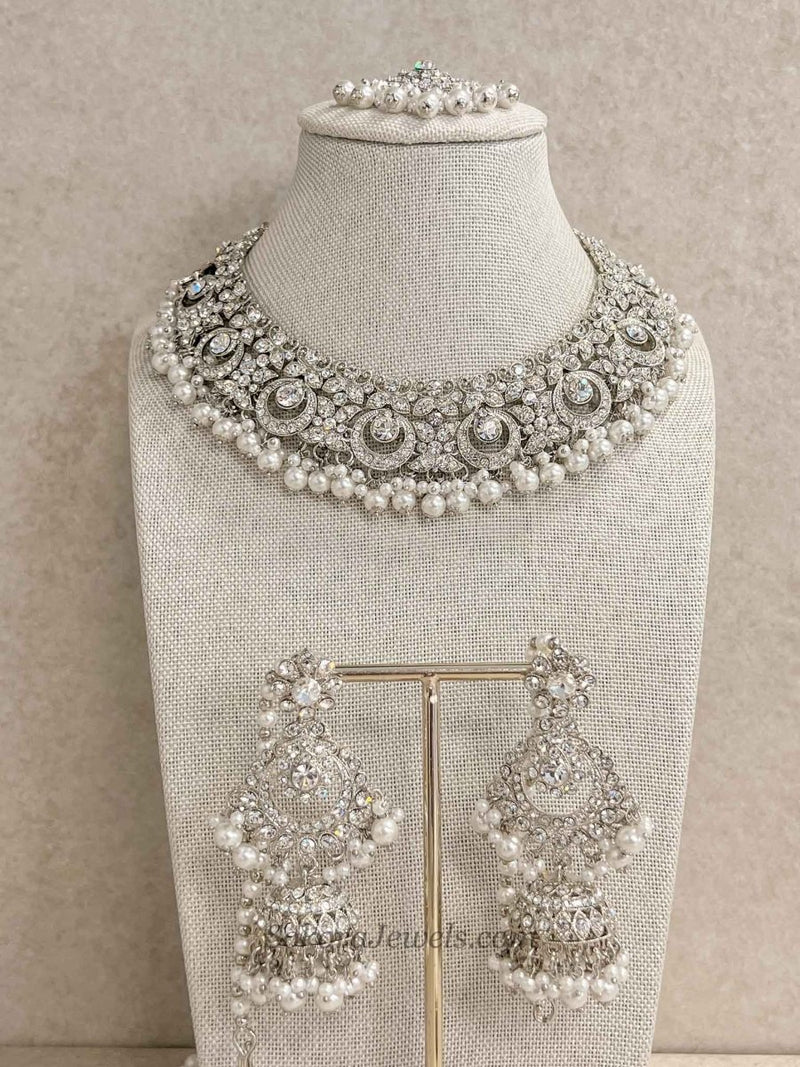 Simmi Silver Necklace Set - SOKORA JEWELSSimmi Silver Necklace Setnecklace sets