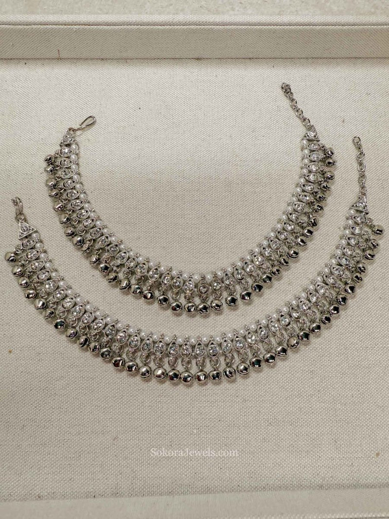 Simple Belled Anklets - Silver - SOKORA JEWELSSimple Belled Anklets - Silver