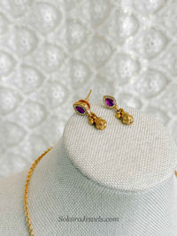 Simple Gold Shell Bead Set - Ruby & Green - SOKORA JEWELSSimple Gold Shell Bead Set - Ruby & Green