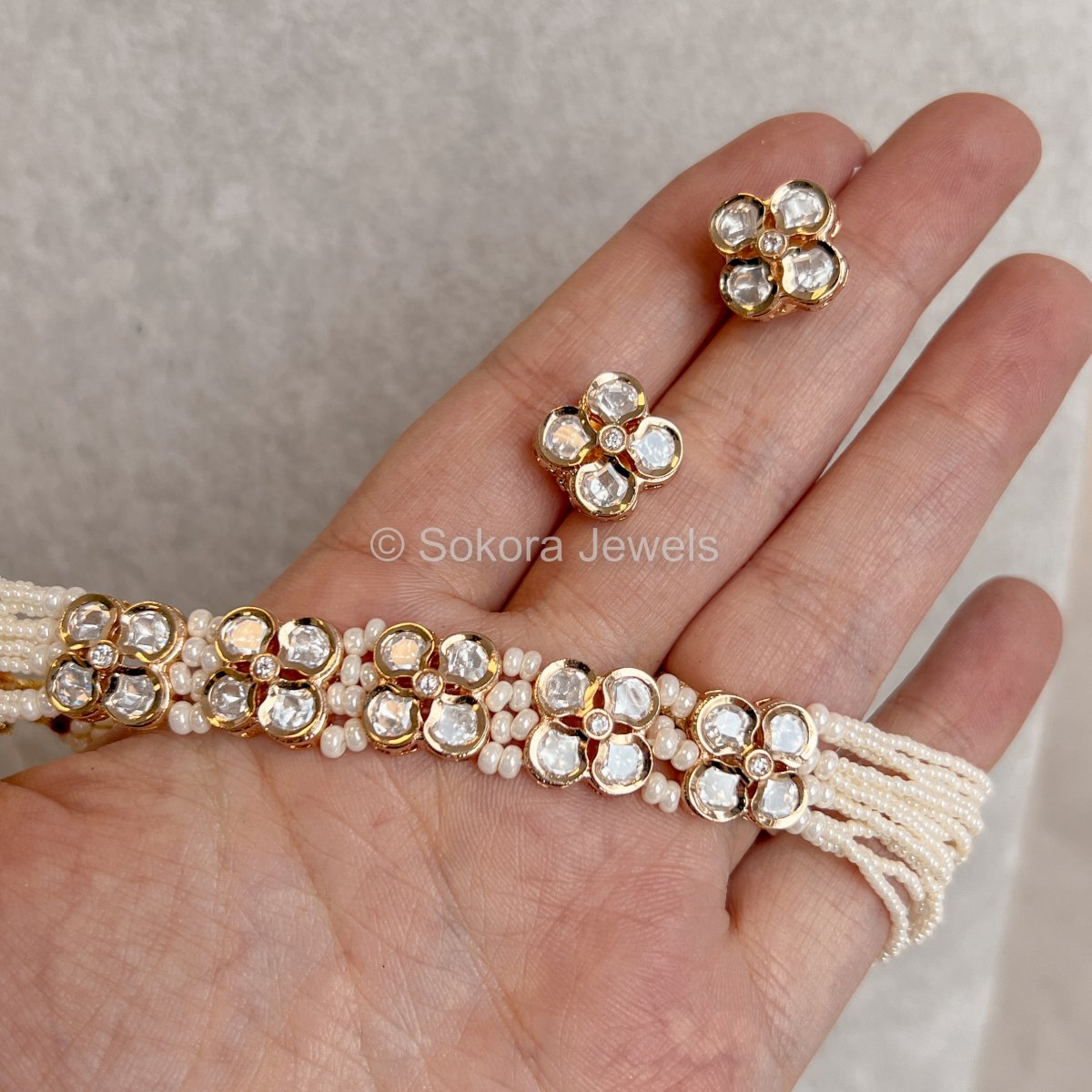 Simple Kundan Set - SOKORA JEWELSSimple Kundan SetNECKLACE SETS