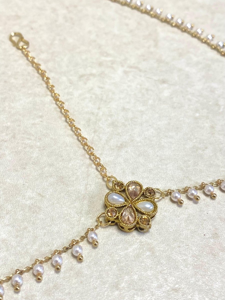 Simple Pearly Headchain - SOKORA JEWELSSimple Pearly Headchain