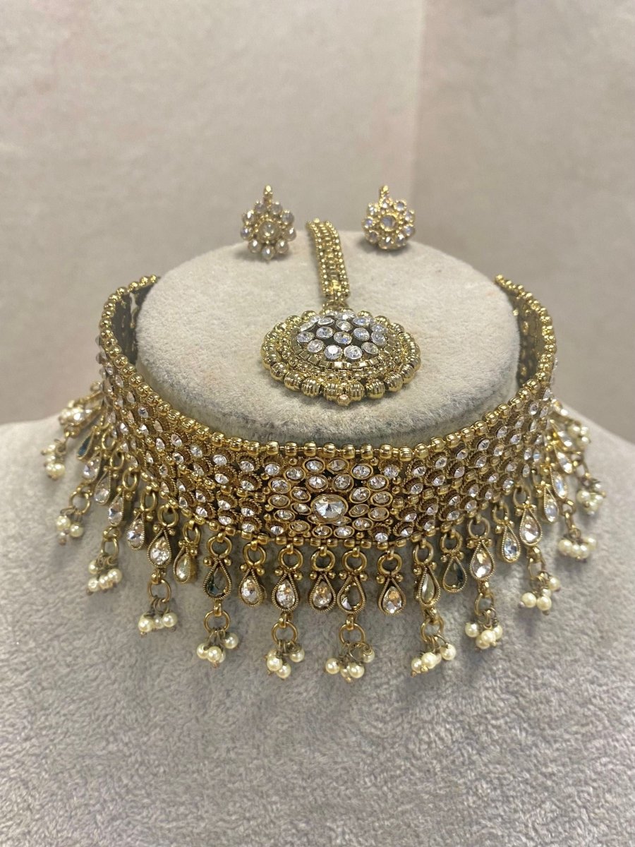 SLIGHTLY IMPERFECT: Antique Gold Choker Set - Clear - SOKORA JEWELSSLIGHTLY IMPERFECT: Antique Gold Choker Set - Clear