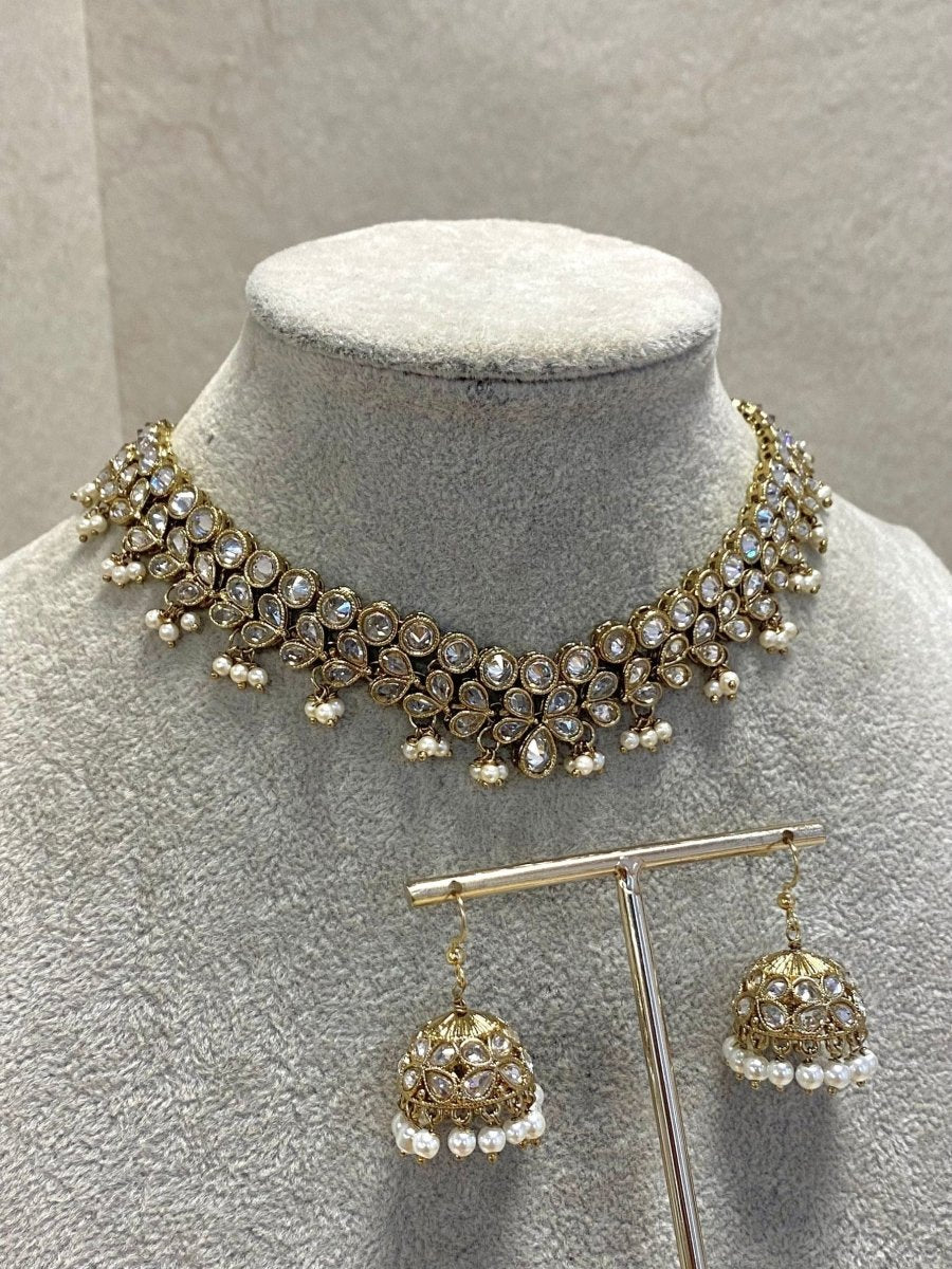 SLIGHTLY IMPERFECT: Antique Gold Choker Set - Clear/Pearl - SOKORA JEWELSSLIGHTLY IMPERFECT: Antique Gold Choker Set - Clear/Pearl