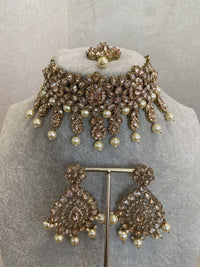 SLIGHTLY IMPERFECT: Antique Gold Choker Set - Pearl - SOKORA JEWELSSLIGHTLY IMPERFECT: Antique Gold Choker Set - Pearl