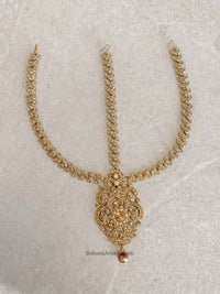 SLIGHTLY IMPERFECT: Antique Gold Mathapatti - Golden - SOKORA JEWELSSLIGHTLY IMPERFECT: Antique Gold Mathapatti - Golden