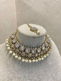 SLIGHTLY IMPERFECT: Antique Gold Necklace Set - Clear - SOKORA JEWELSSLIGHTLY IMPERFECT: Antique Gold Necklace Set - ClearNECKLACE SETS