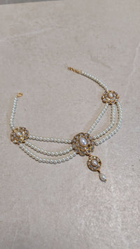 SLIGHTLY IMPERFECT: Antique Gold Pearl Chain Kalgi - SOKORA JEWELSSLIGHTLY IMPERFECT: Antique Gold Pearl Chain Kalgi