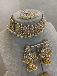 SLIGHTLY IMPERFECT: Bright Gold Choker set - SOKORA JEWELSSLIGHTLY IMPERFECT: Bright Gold Choker setChoker Sets