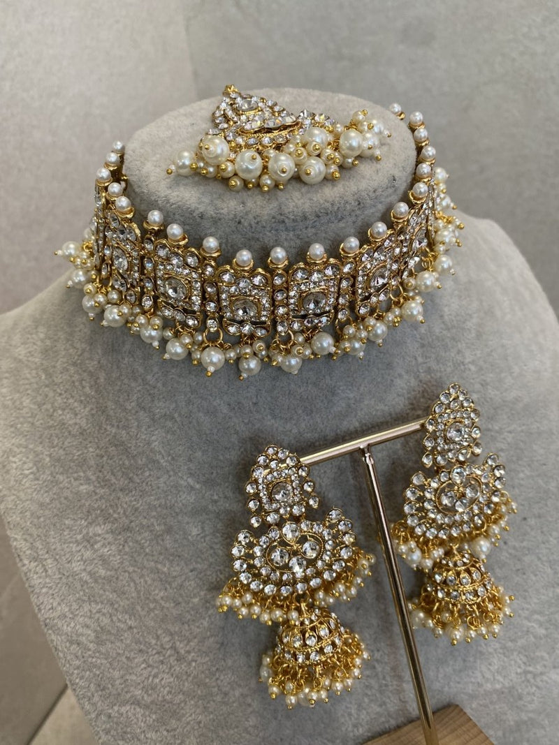 SLIGHTLY IMPERFECT: Bright Gold Choker set - SOKORA JEWELSSLIGHTLY IMPERFECT: Bright Gold Choker setChoker Sets