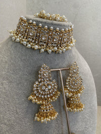 SLIGHTLY IMPERFECT: Bright Gold Choker set - SOKORA JEWELSSLIGHTLY IMPERFECT: Bright Gold Choker setChoker Sets