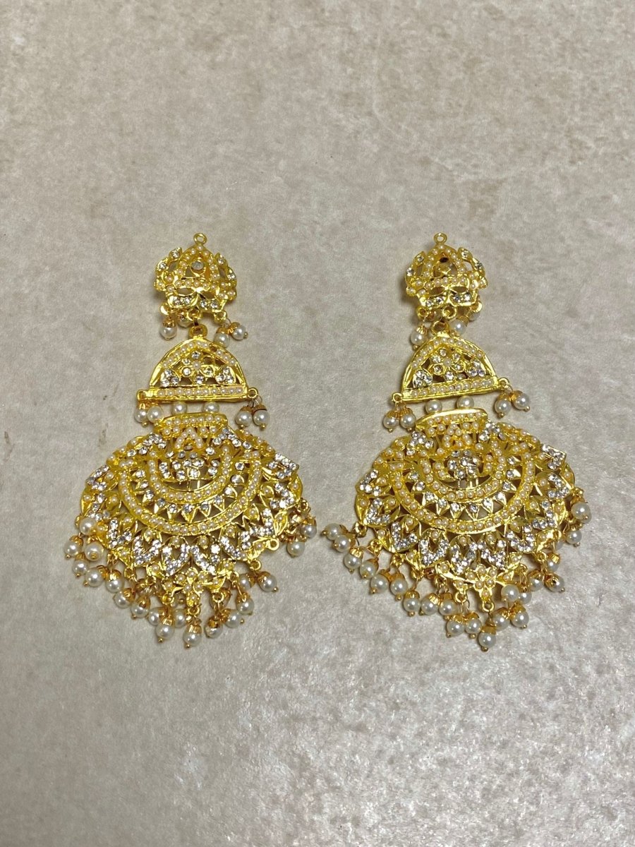 SLIGHTLY IMPERFECT: Bright Gold Earrings - Pearl - SOKORA JEWELSSLIGHTLY IMPERFECT: Bright Gold Earrings - Pearl