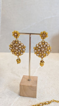 SLIGHTLY IMPERFECT: Bright Gold Mala Set - Pearl - SOKORA JEWELSSLIGHTLY IMPERFECT: Bright Gold Mala Set - Pearl