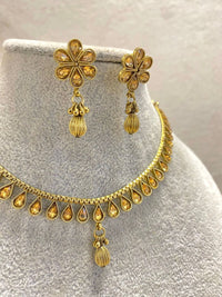 SLIGHTLY IMPERFECT: Dainty Golden Necklace Set - SOKORA JEWELSSLIGHTLY IMPERFECT: Dainty Golden Necklace Set