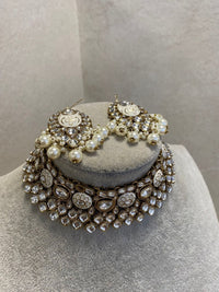 SLIGHTLY IMPERFECT: Meenakari Kundan Set - White - SOKORA JEWELSSLIGHTLY IMPERFECT: Meenakari Kundan Set - White