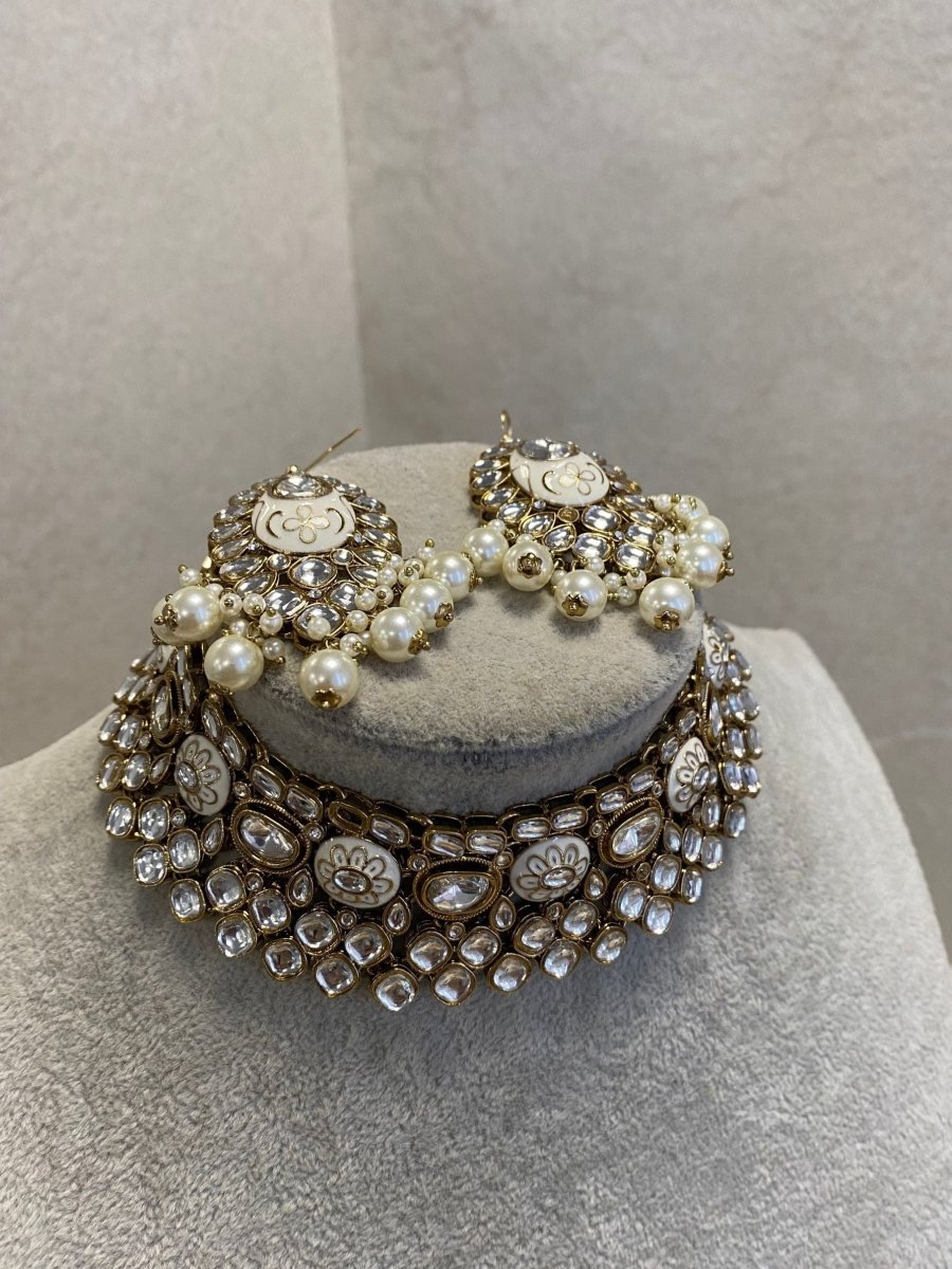 SLIGHTLY IMPERFECT: Meenakari Kundan Set - White - SOKORA JEWELSSLIGHTLY IMPERFECT: Meenakari Kundan Set - White