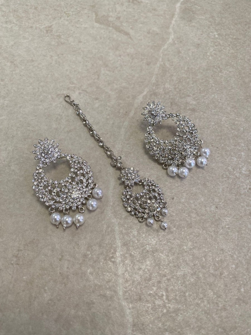 SLIGHTLY IMPERFECT: Silver Earring & Tikka Set - SOKORA JEWELSSLIGHTLY IMPERFECT: Silver Earring & Tikka Set