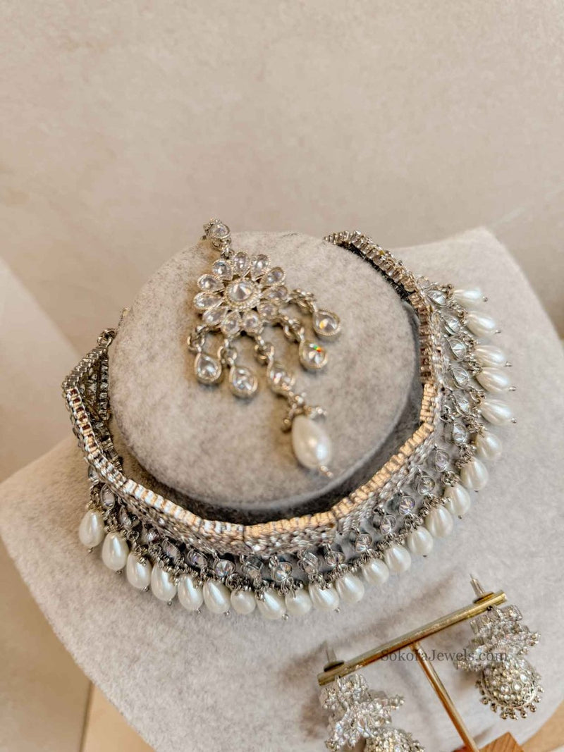 SLIGHTLY IMPERFECT: Silver Necklace Set - Pearl - SOKORA JEWELSSLIGHTLY IMPERFECT: Silver Necklace Set - Pearl