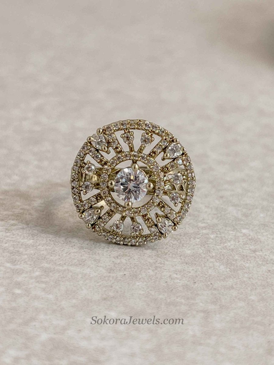 Small Antique Gold & Diamante Ring - SOKORA JEWELSSmall Antique Gold & Diamante RingRING