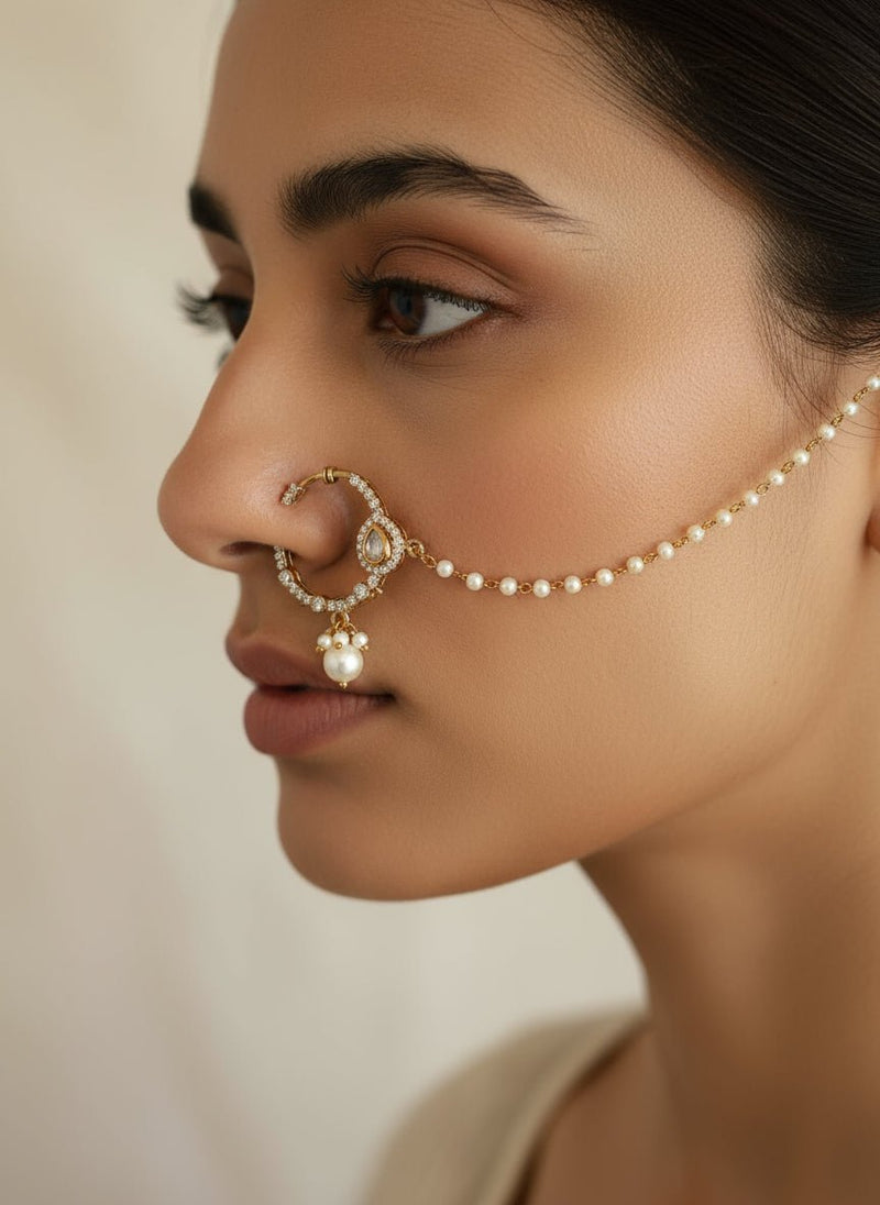 Small Antique Gold & Kundan Nose Ring - SOKORA JEWELSSmall Antique Gold & Kundan Nose Ring